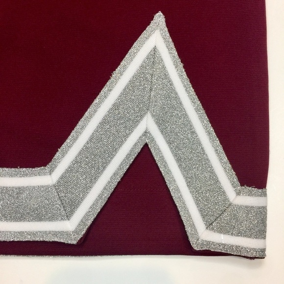 CHASSE Blaze Skirt Dark Red Silver and White - Picture 5 of 6